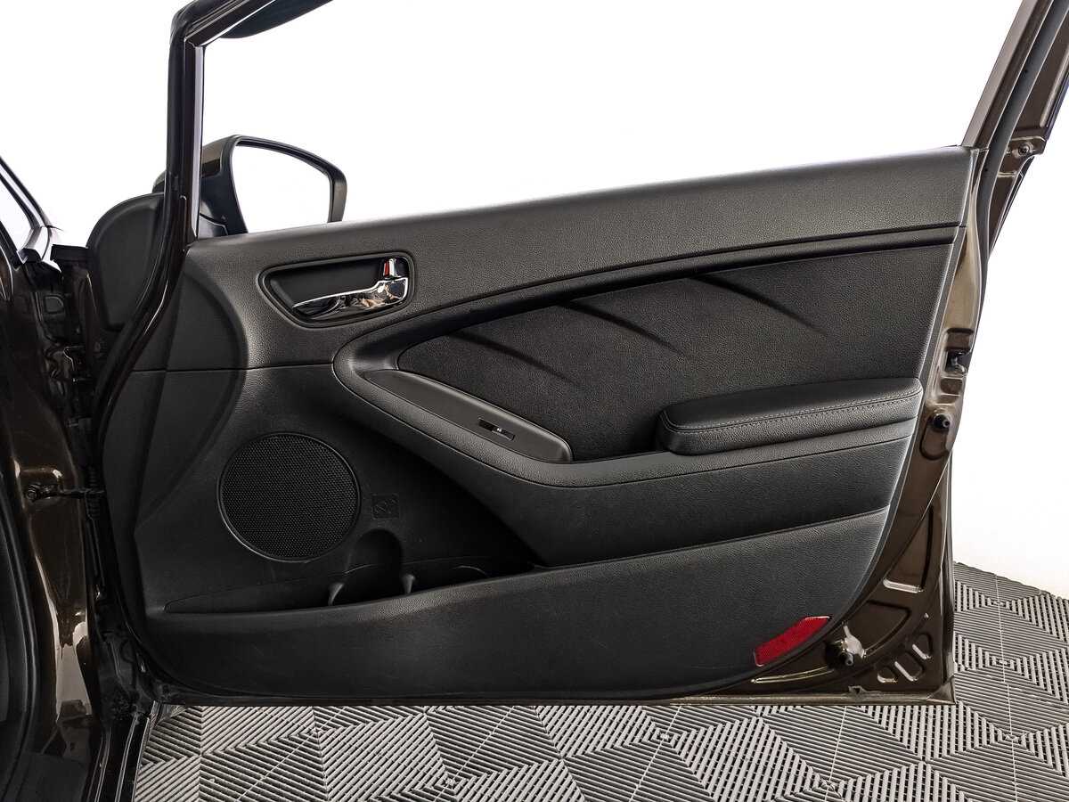 Kia Cerato, 2019 Фото №21