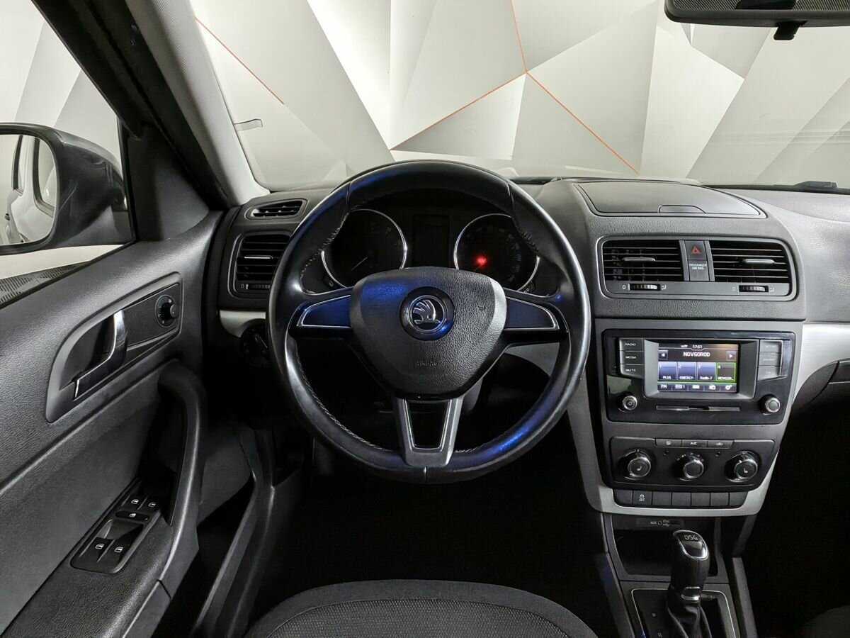 Skoda Yeti, 2015 Фото №15