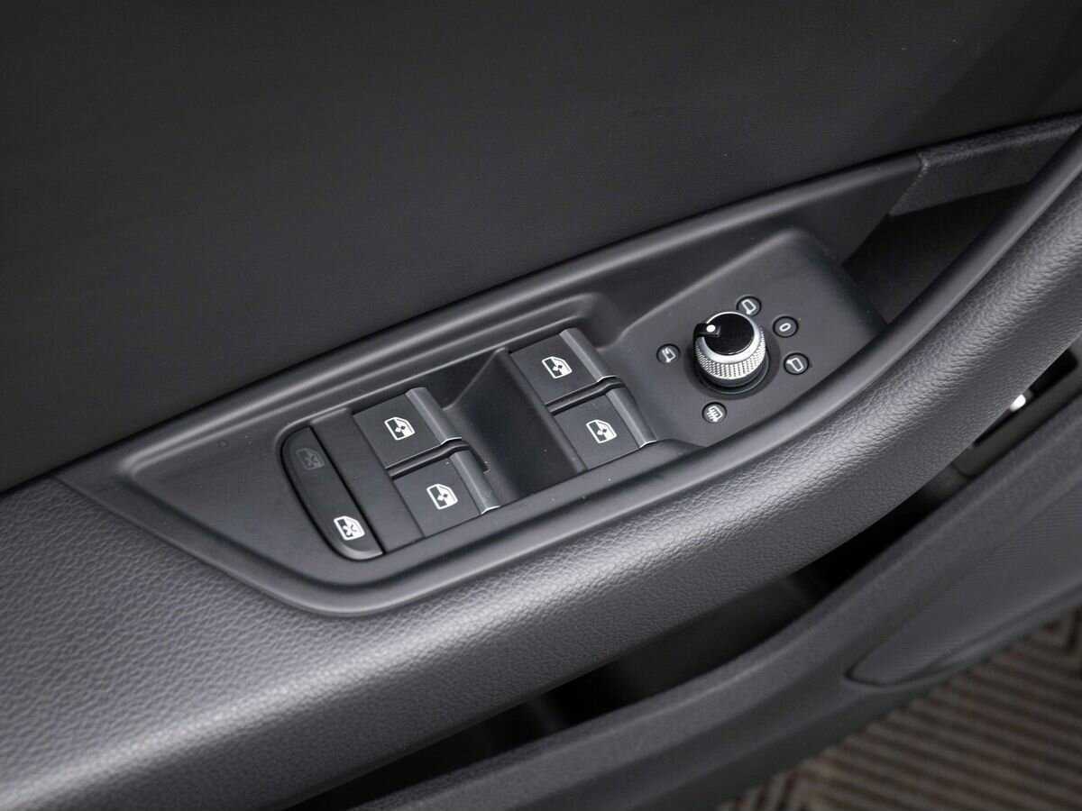 Audi A4 35 TFSI, 2020 Фото №19