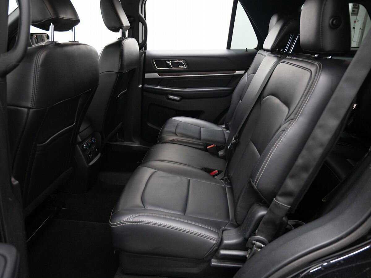 Ford Explorer, 2018 Фото №9