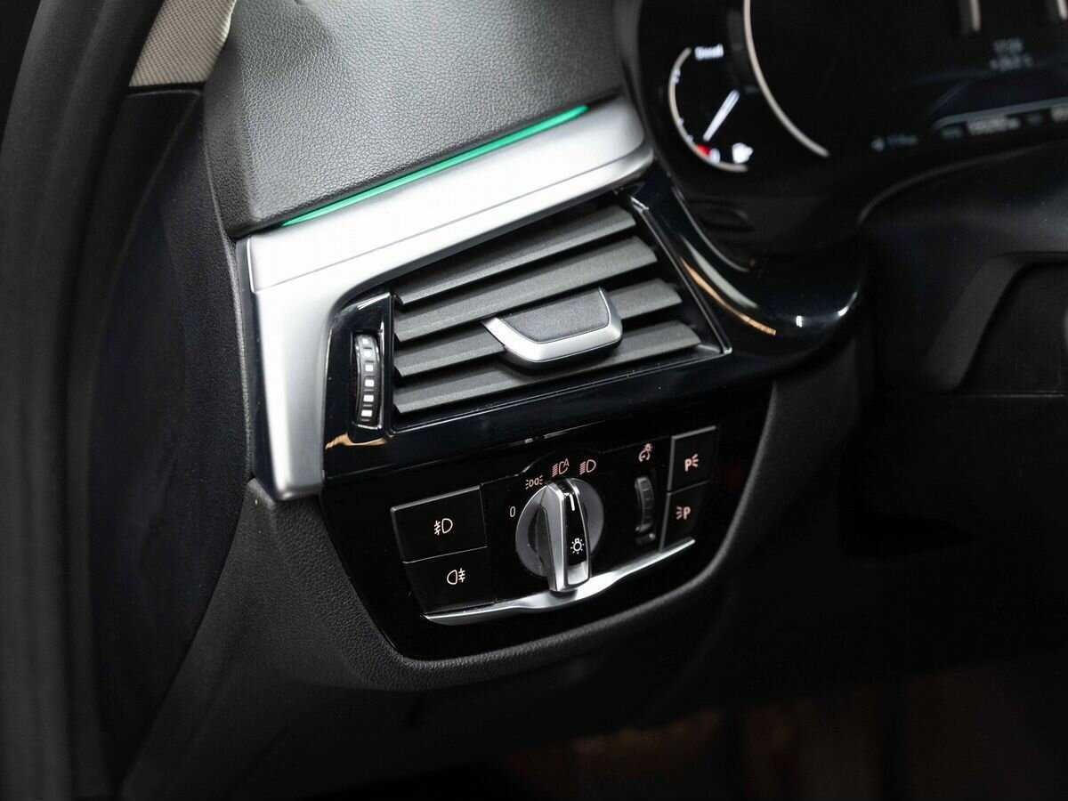 BMW 5 серии 520d, 2018 Фото №19