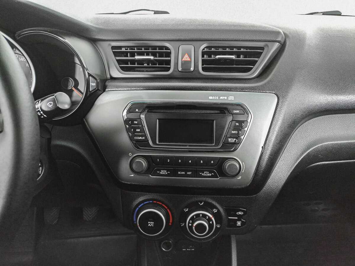 Kia Rio, 2014 Фото №13