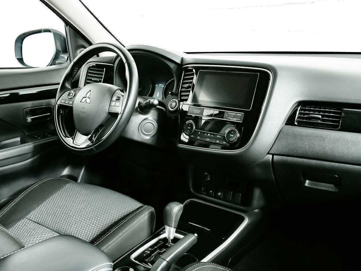 Mitsubishi Outlander, 2018 - 112 900 км. | Фото №7