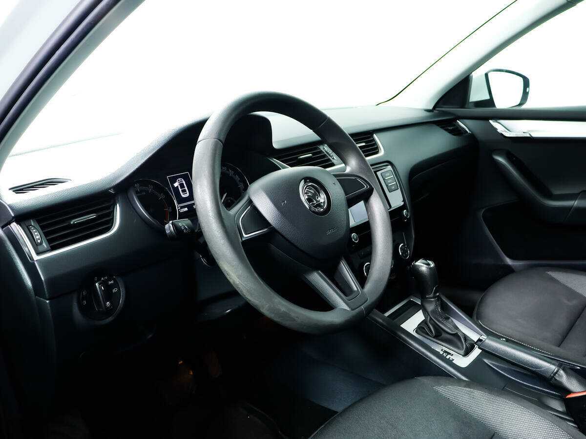 Skoda Octavia, 2018 Фото №13