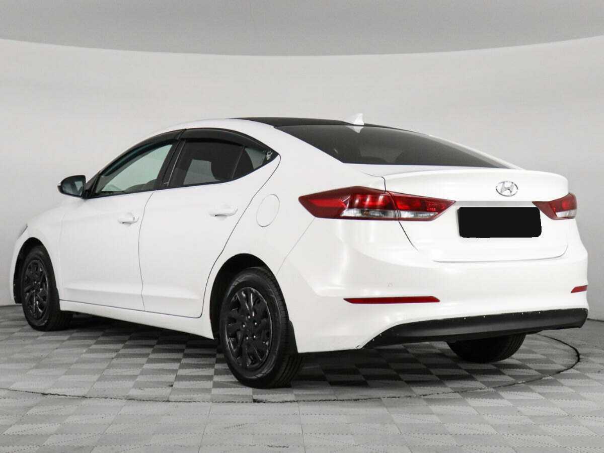 Hyundai Elantra, 2018 - 259 303 км. | Фото №3
