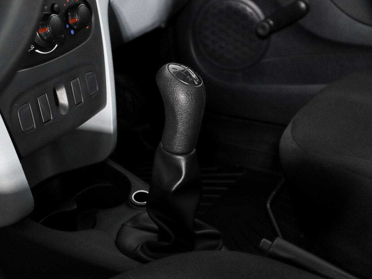 Renault Logan, 2014 Фото №10