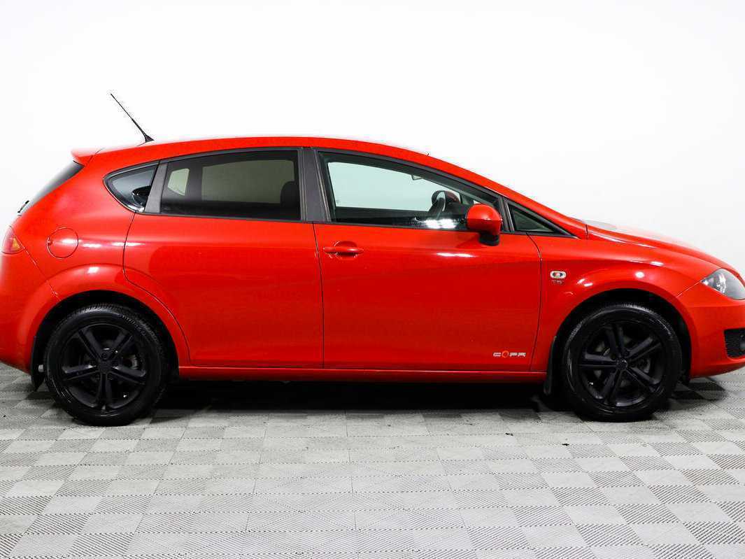 SEAT Leon, 2012 Фото №4