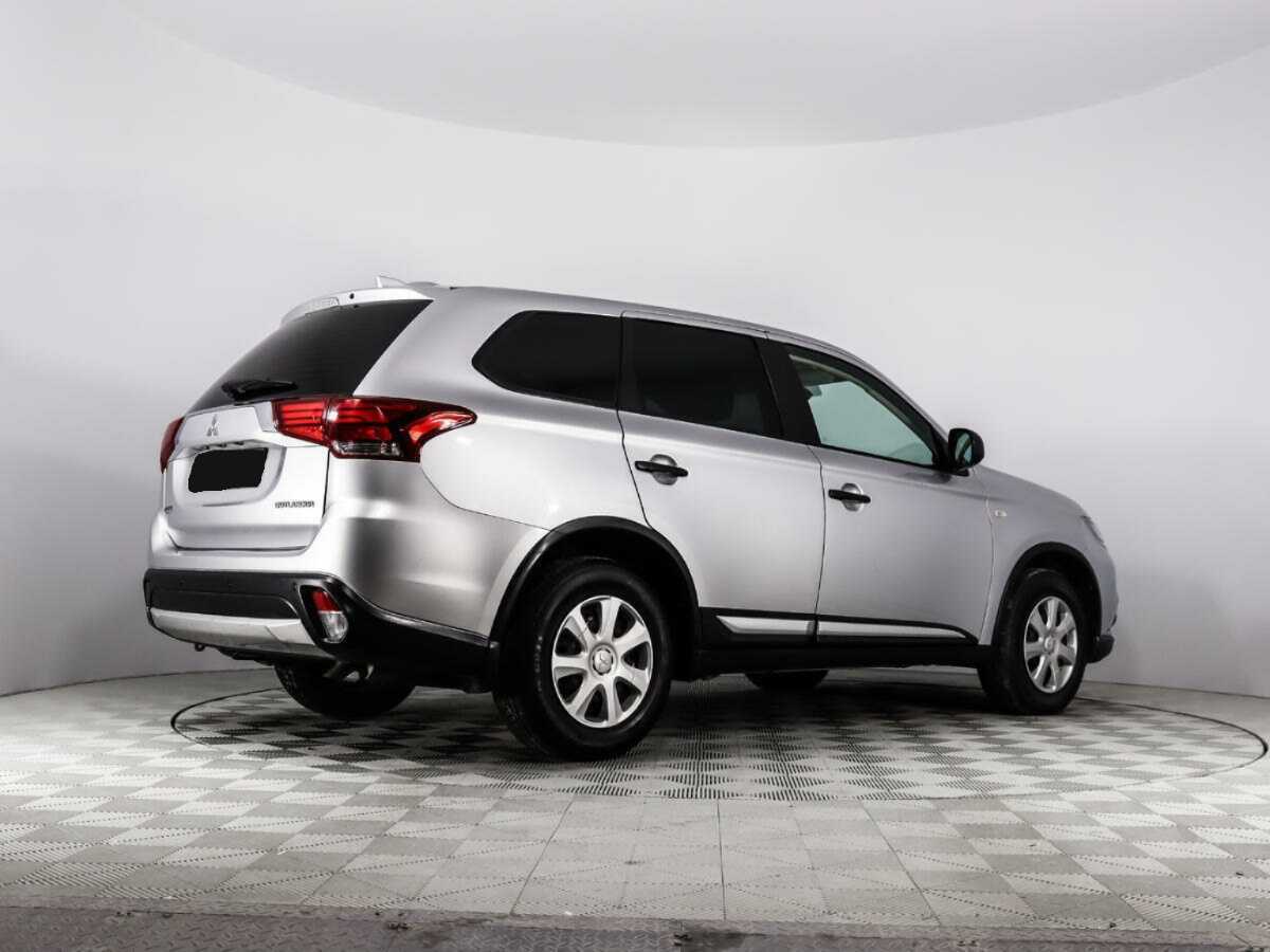 Mitsubishi Outlander, 2018 - 61 896 км. | Фото №5