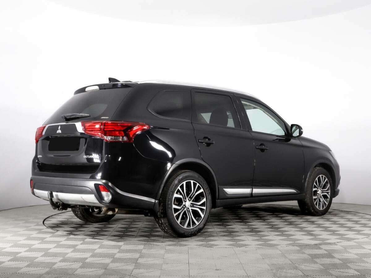 Mitsubishi Outlander, 2017 - 142 155 км. | Фото №5