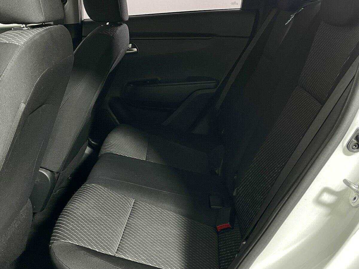 Kia Rio, 2018 Фото №10