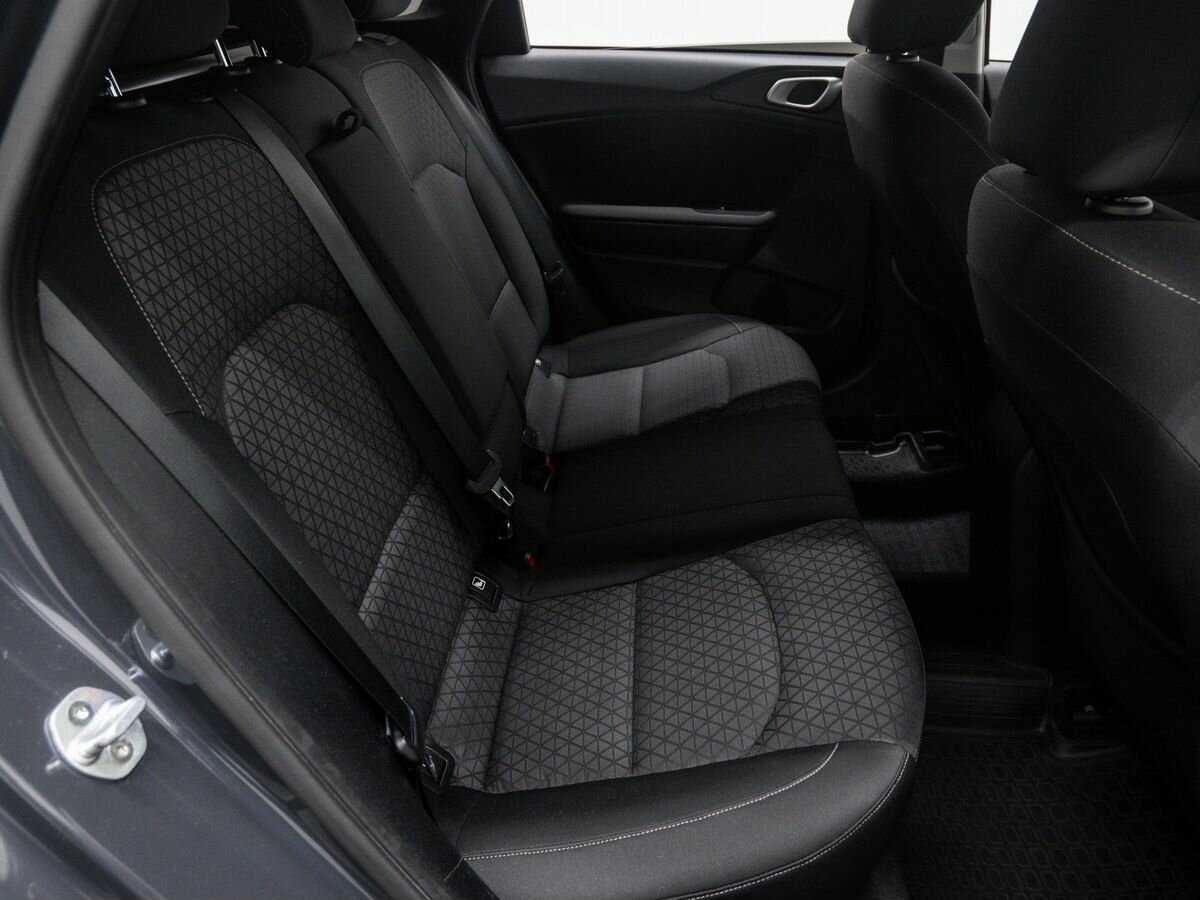 Kia Ceed, 2019 Фото №10