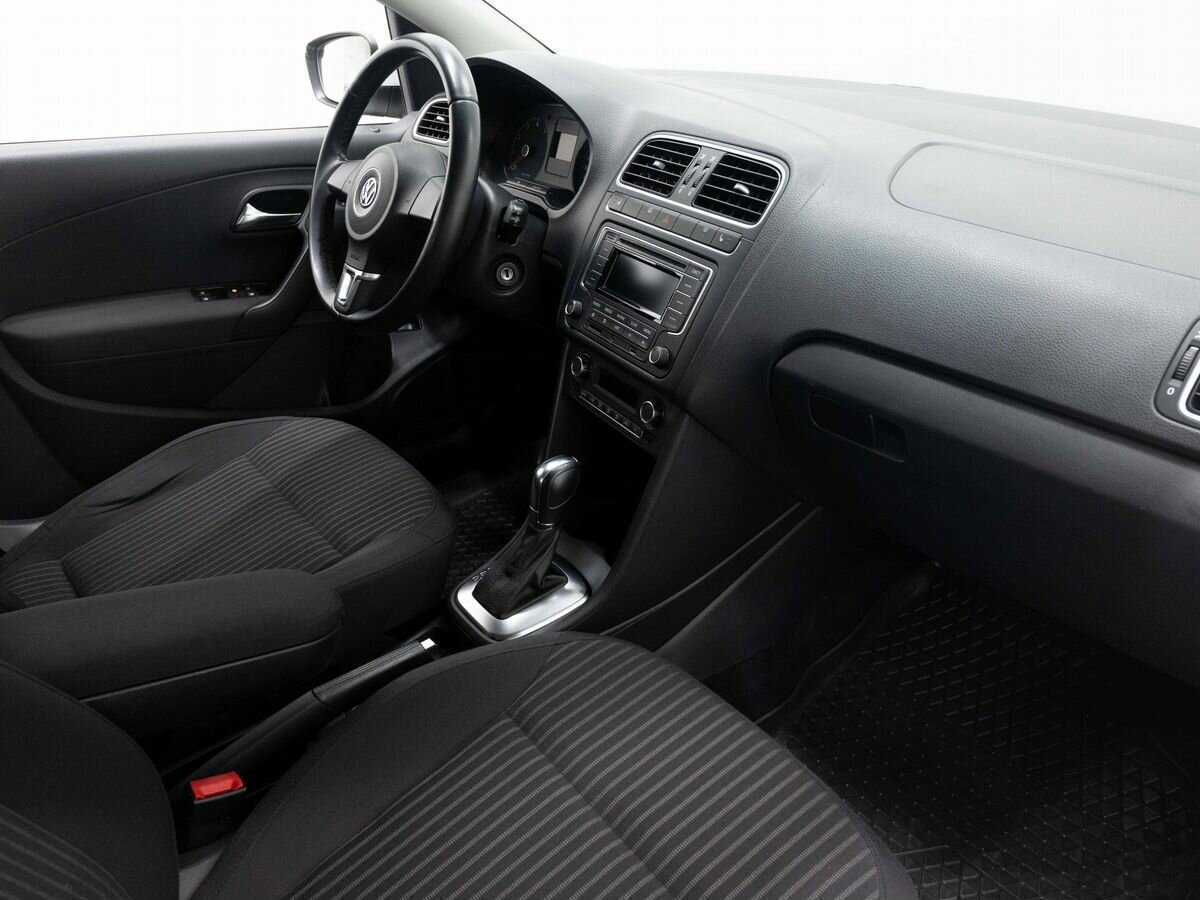 Volkswagen Polo, 2014 Фото №10