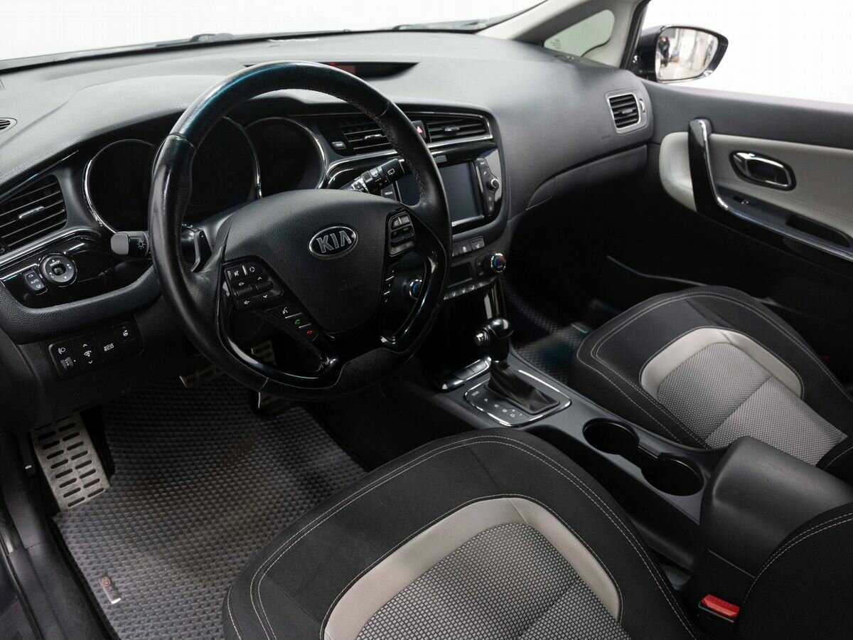 Kia Ceed, 2017 Фото №9