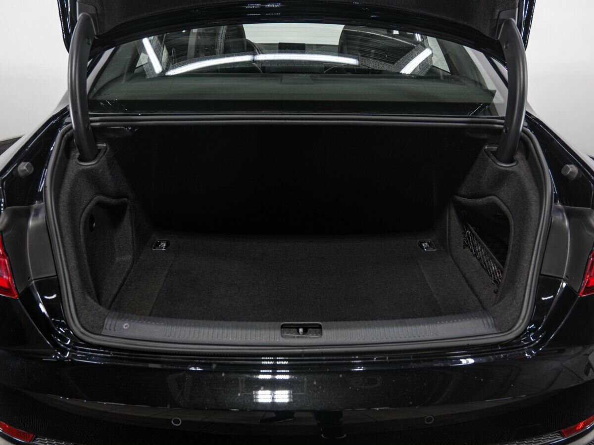 Audi A4, 2018 Фото №24