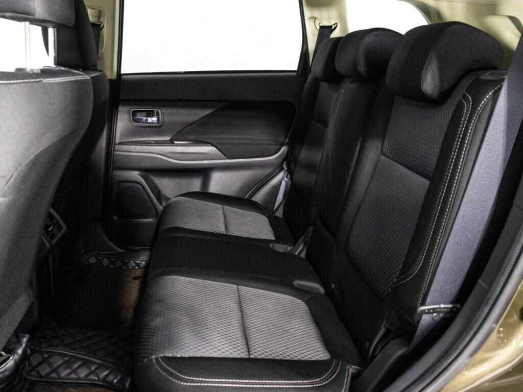 Mitsubishi Outlander, 2019 - 113 848 км. | Фото №7