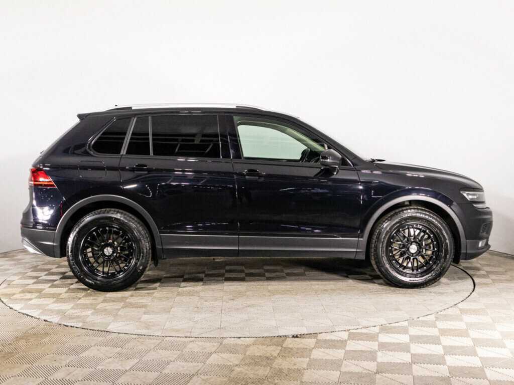 Volkswagen Tiguan, 2018 - 134 830 км. | Фото №4