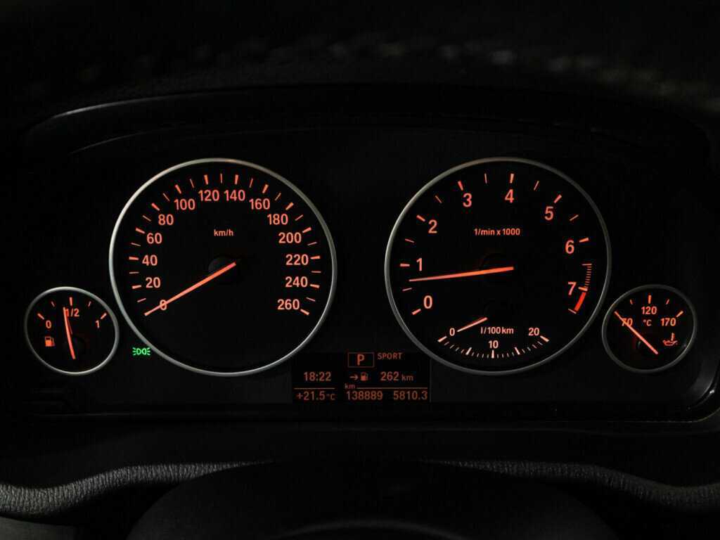 BMW X3 20i xDrive, 2013 Фото №12