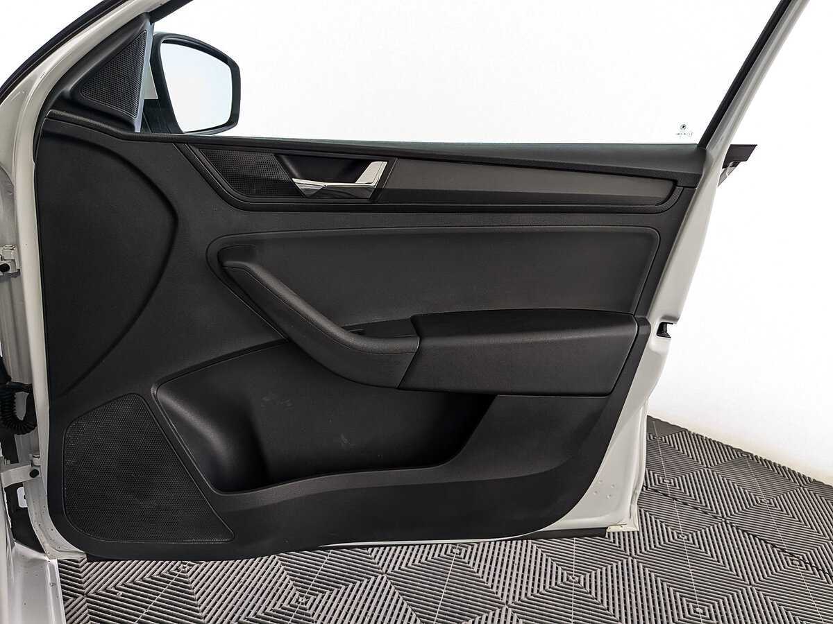 Skoda Rapid, 2019 Фото №22