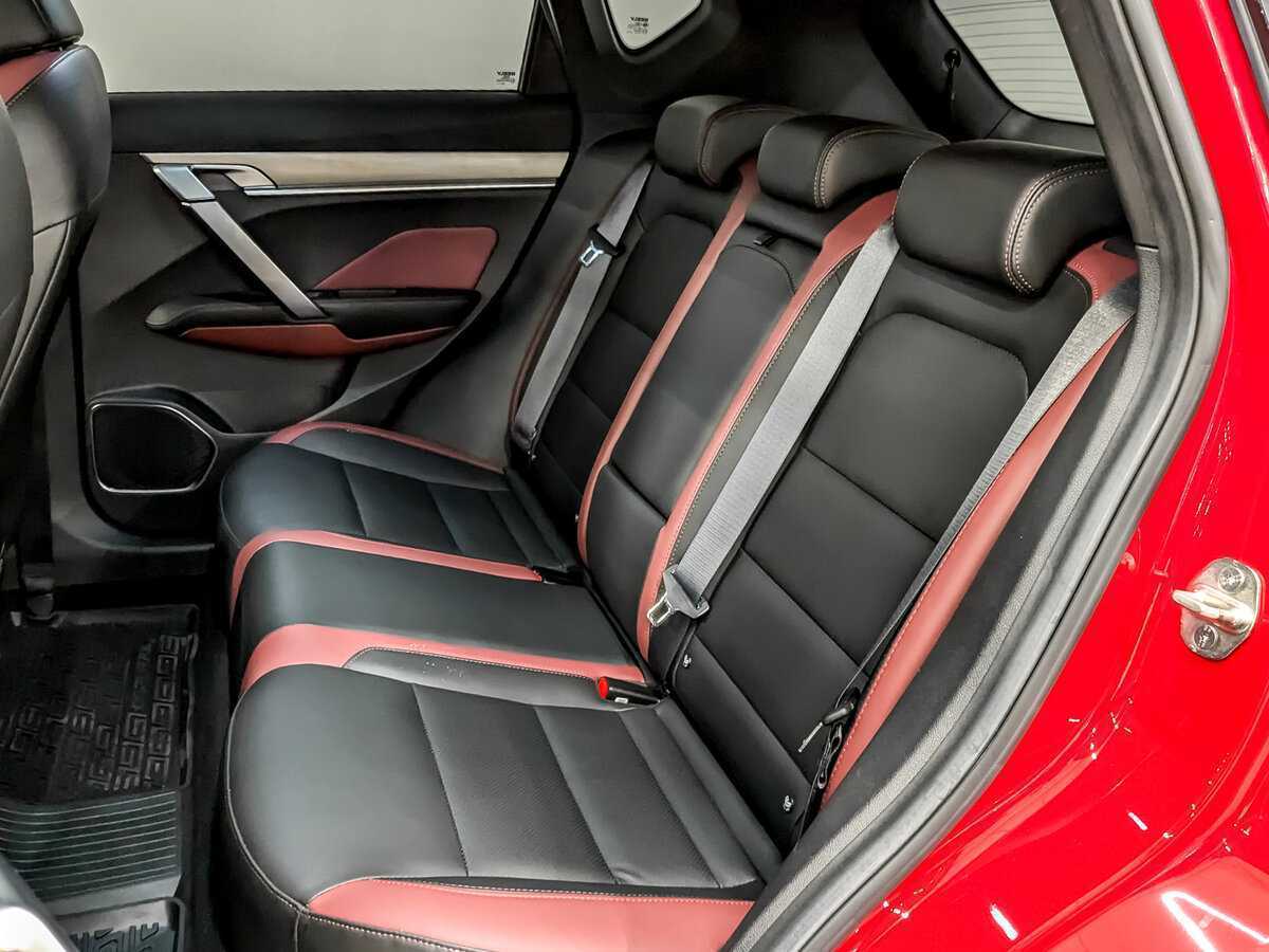 Geely Coolray, 2022 Фото №12