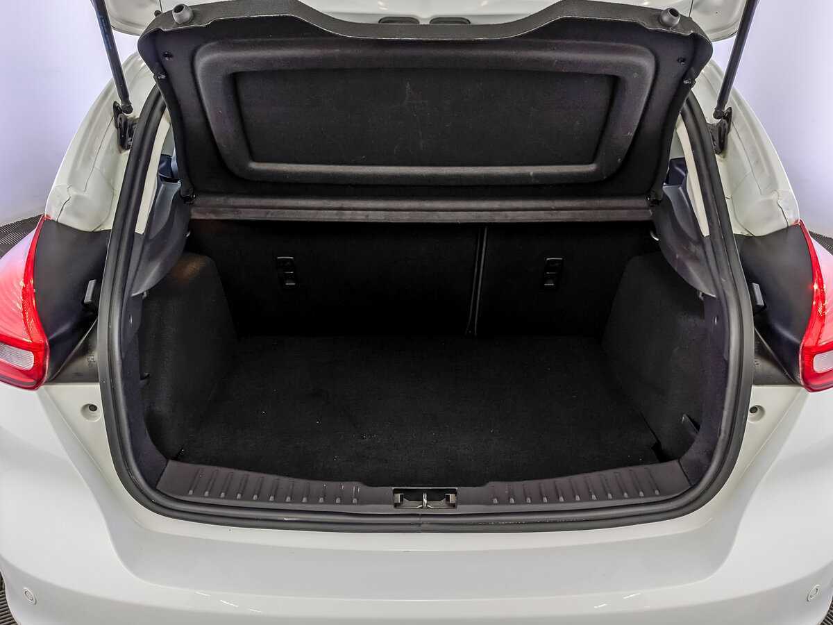 Ford Focus, 2018 Фото №10