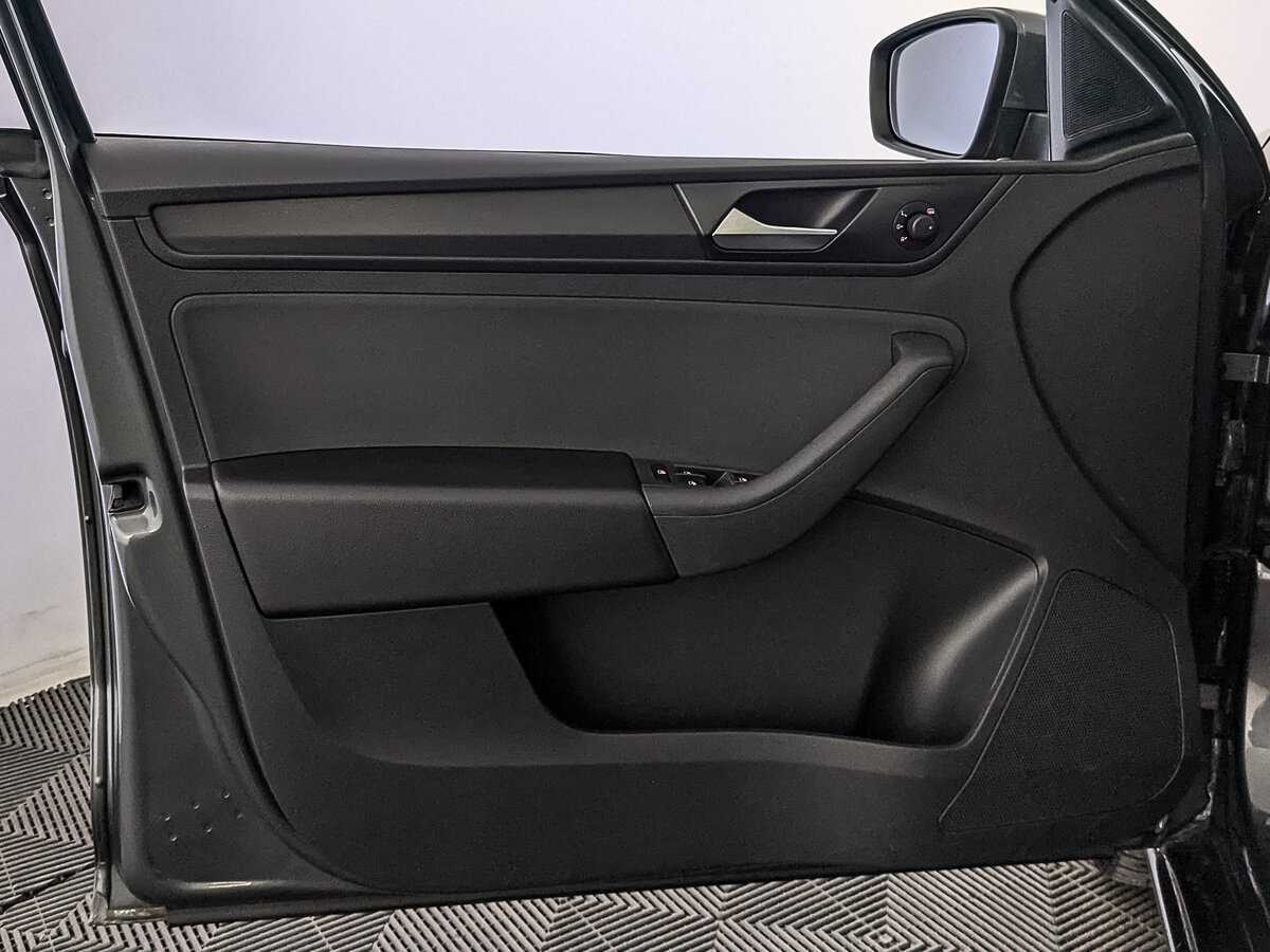 Volkswagen Polo, 2021 Фото №17