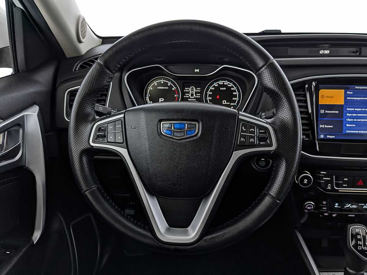 Geely Emgrand X7, 2018 Фото №19