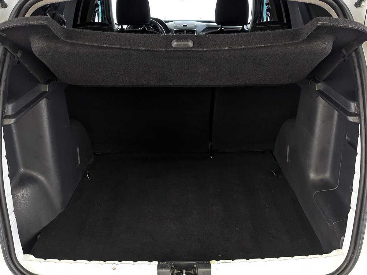 Nissan Terrano, 2021 Фото №10