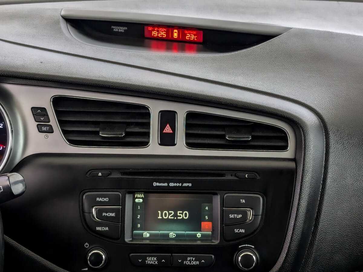 Kia Ceed, 2014 Фото №15