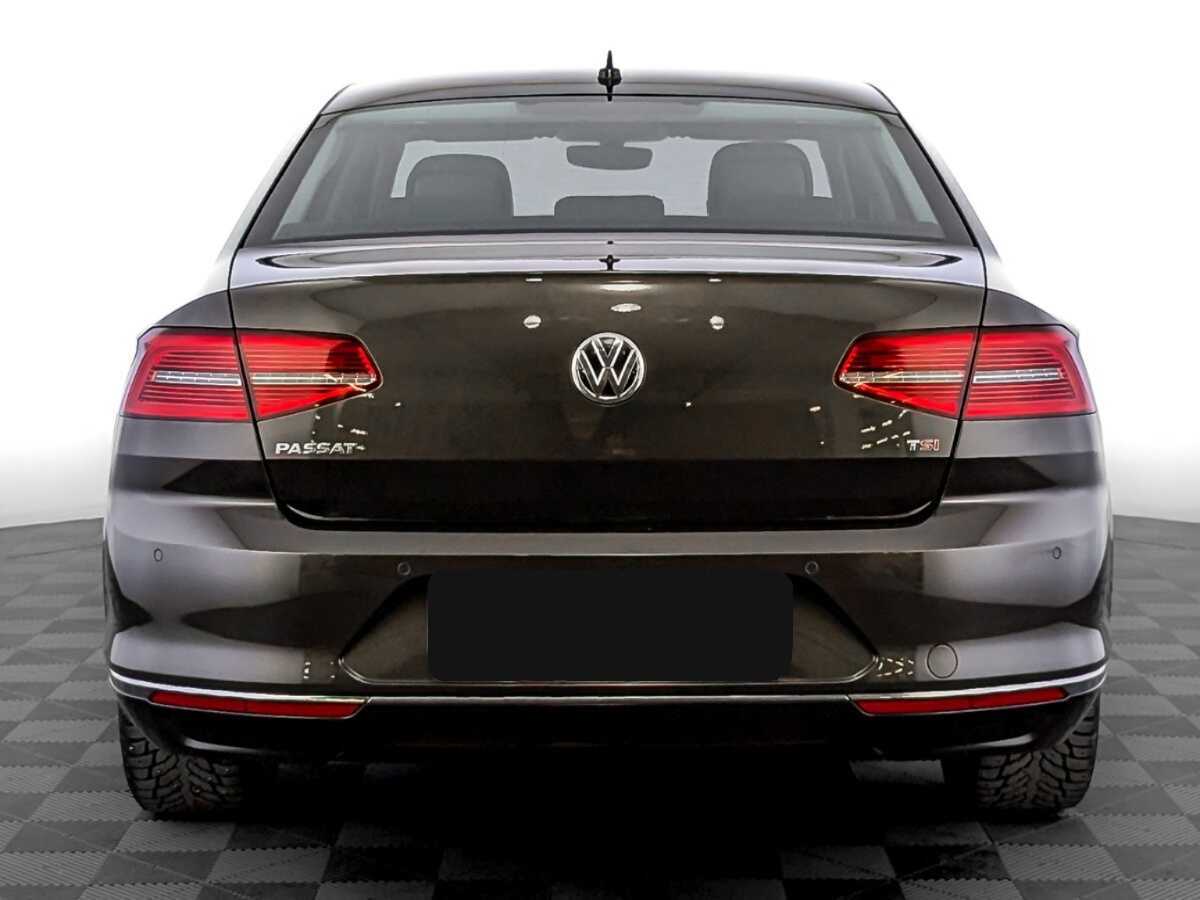 Volkswagen Passat, 2017 - 75 878 км. | Фото №6