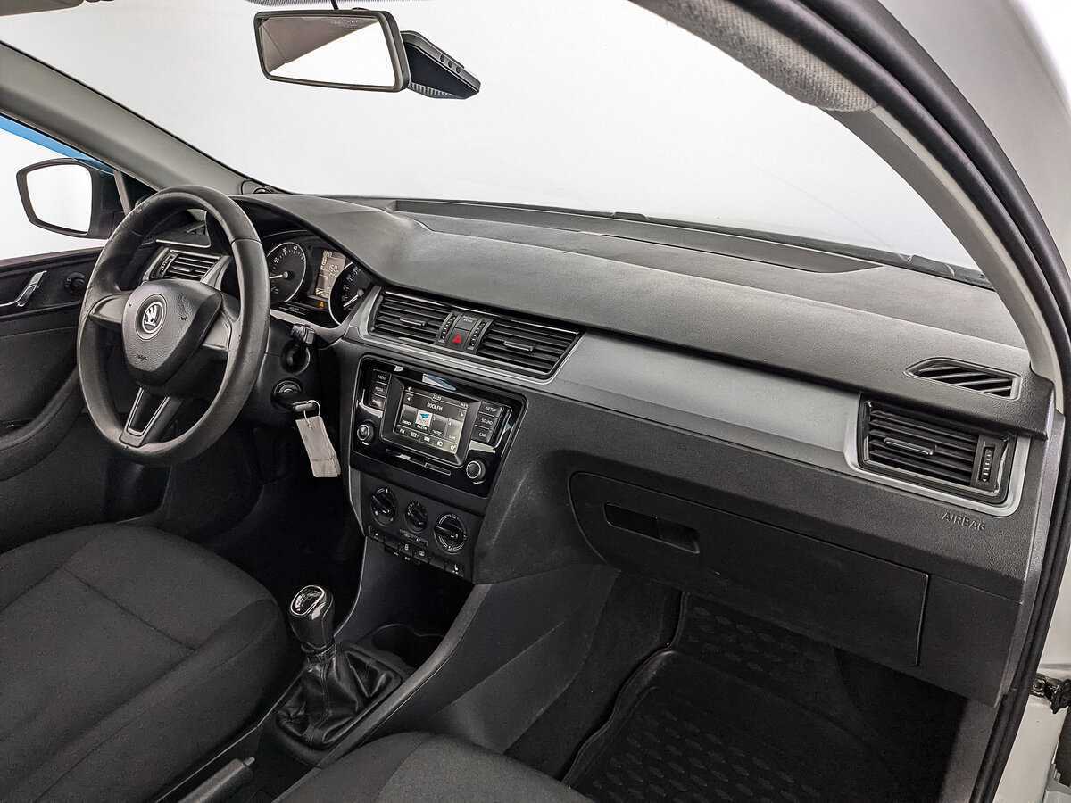 Skoda Rapid, 2017 Фото №13