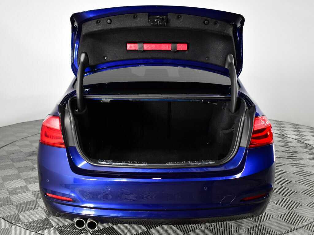 BMW 3 серии 320d, 2017 Фото №17