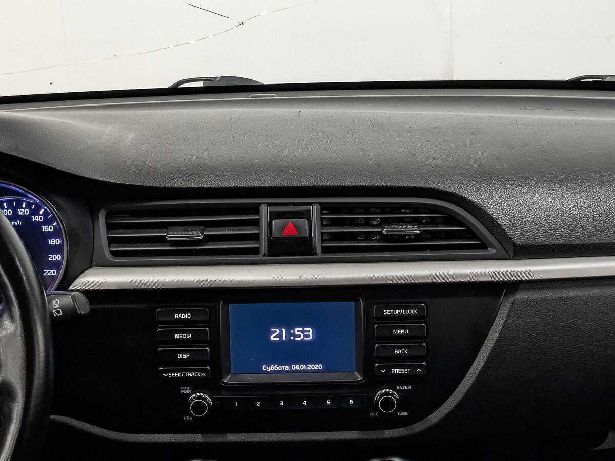 Kia Rio X-Line, 2020 Фото №16