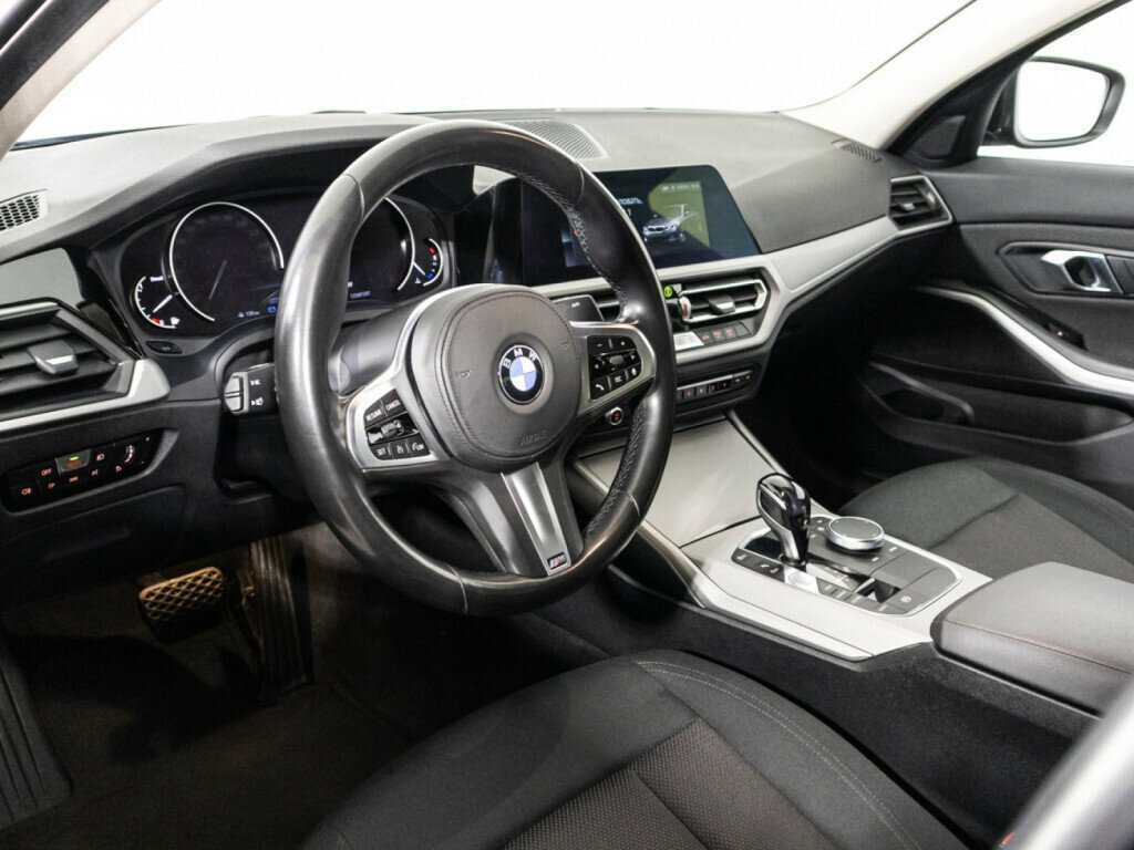 BMW 3 серии 318d, 2019 Фото №11