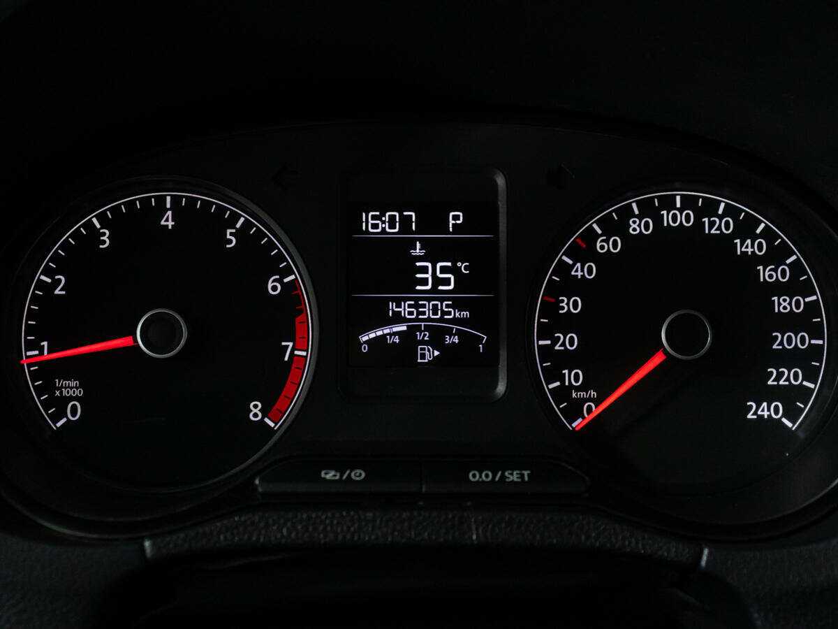 Volkswagen Polo, 2016 Фото №12