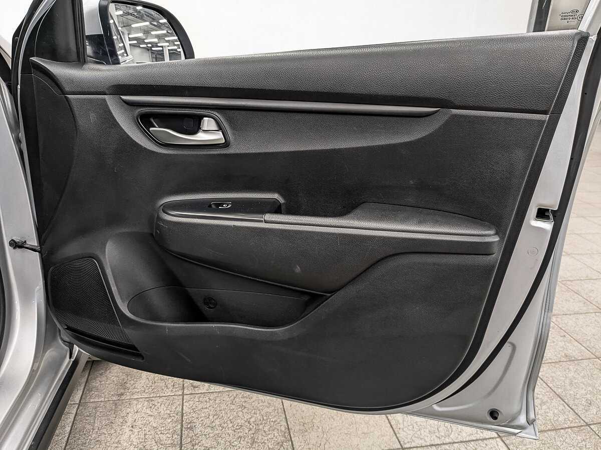 Kia Rio X-Line, 2020 Фото №25