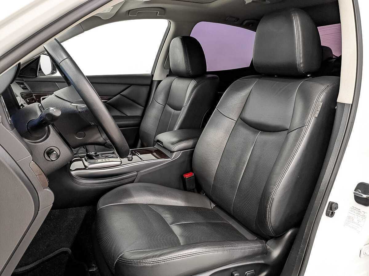 Infiniti Q70, 2016 Фото №20