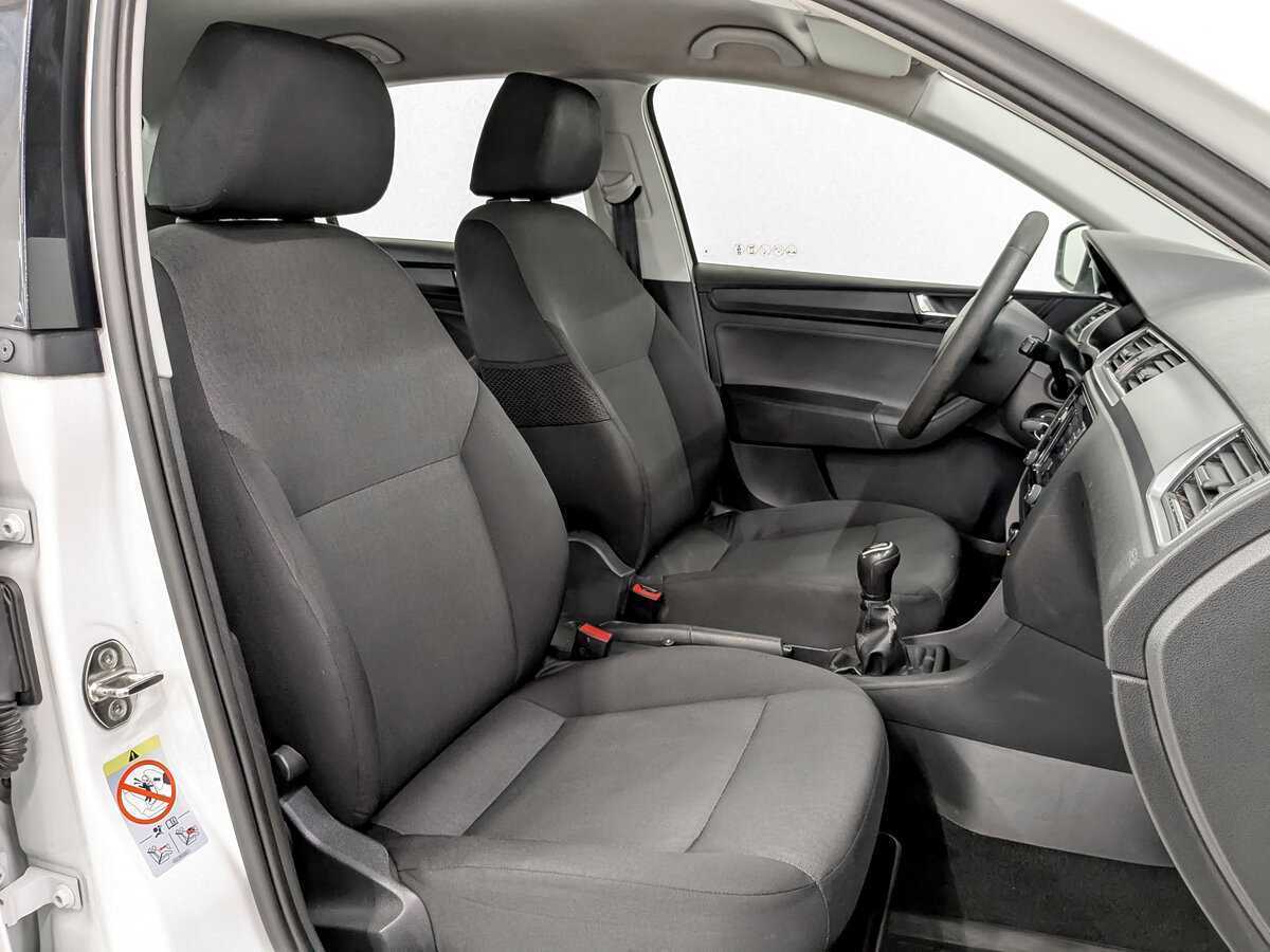 Skoda Rapid, 2017 Фото №22