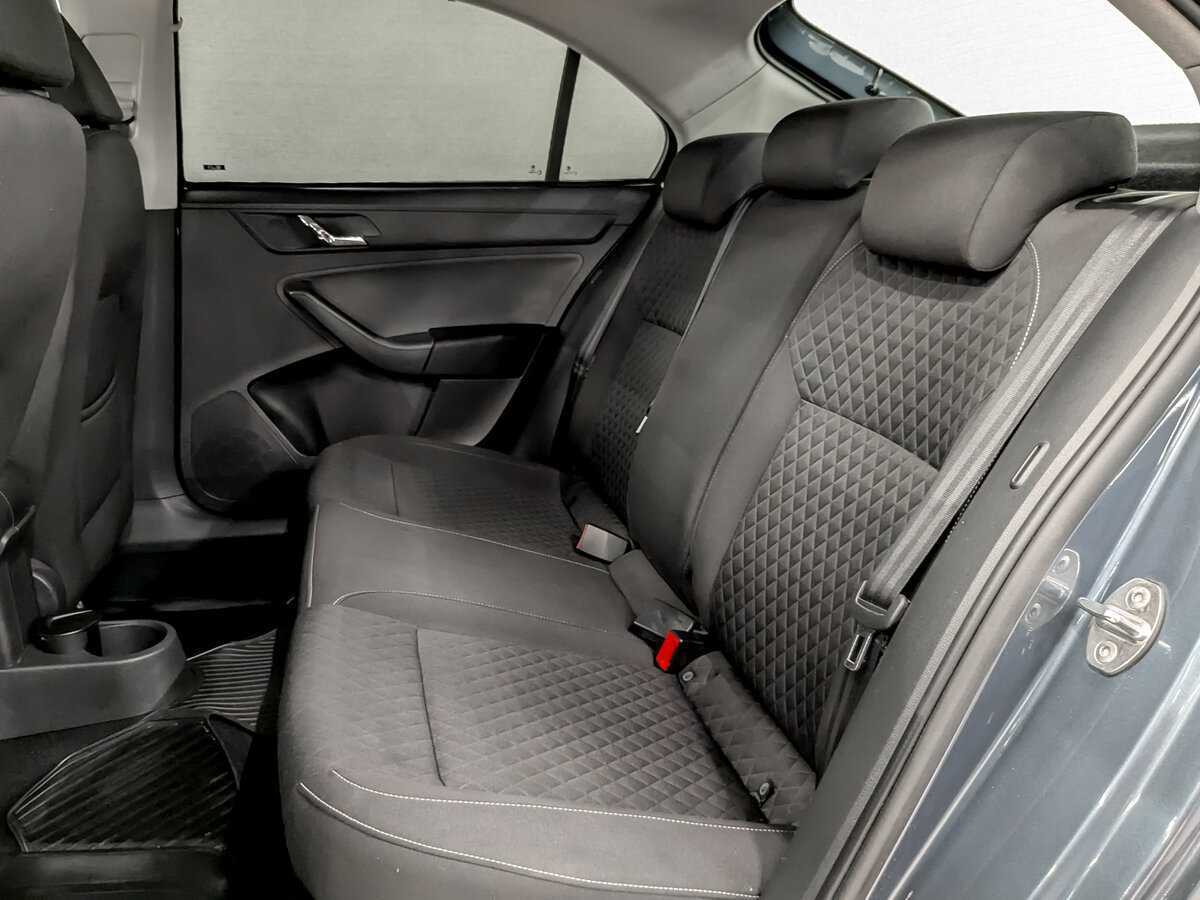 Skoda Rapid, 2016 Фото №12
