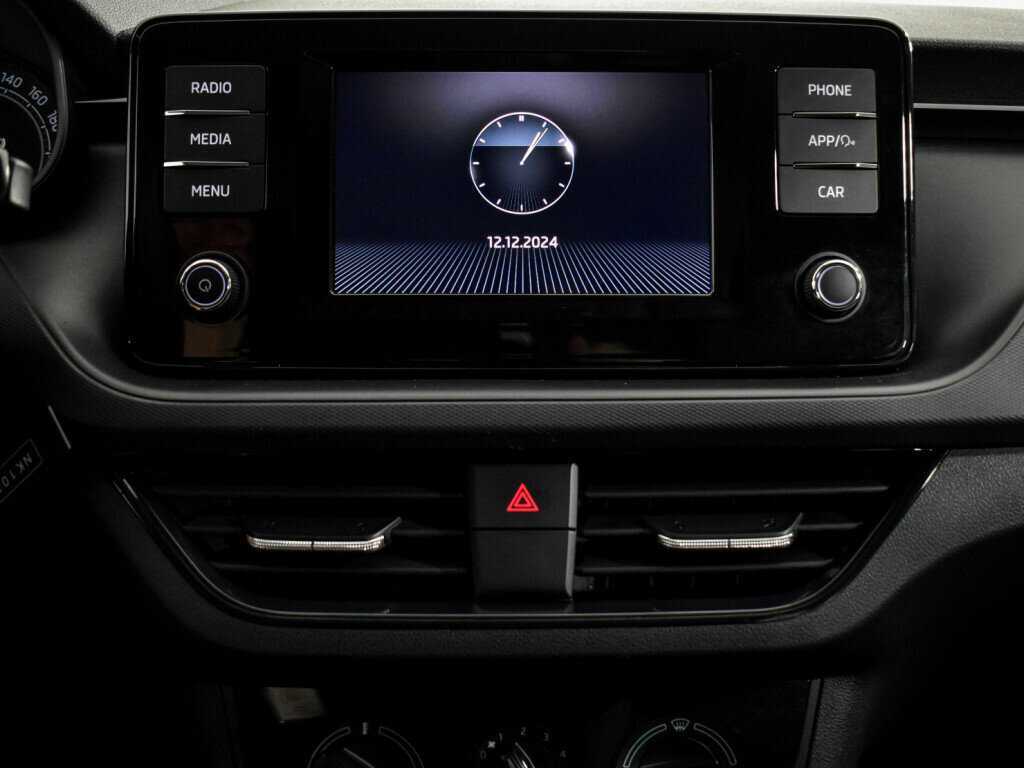 Skoda Rapid, 2021 Фото №12