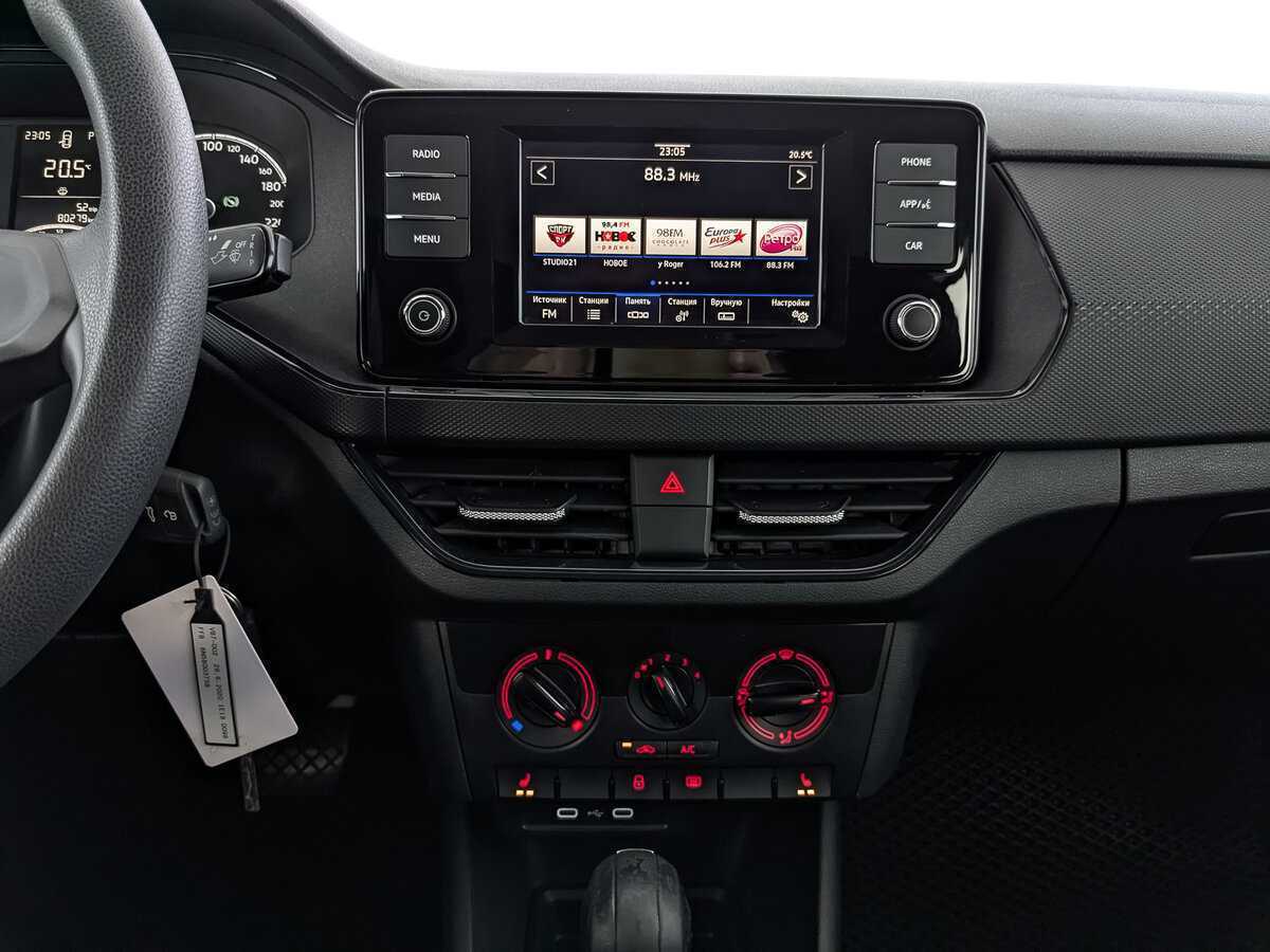 Volkswagen Polo, 2020 Фото №16