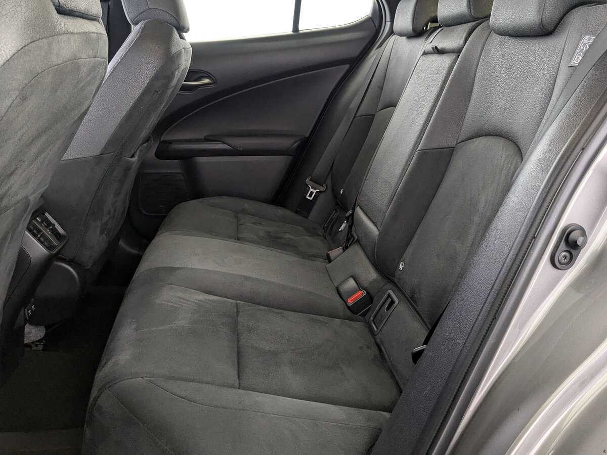 Lexus UX 200, 2020 Фото №18