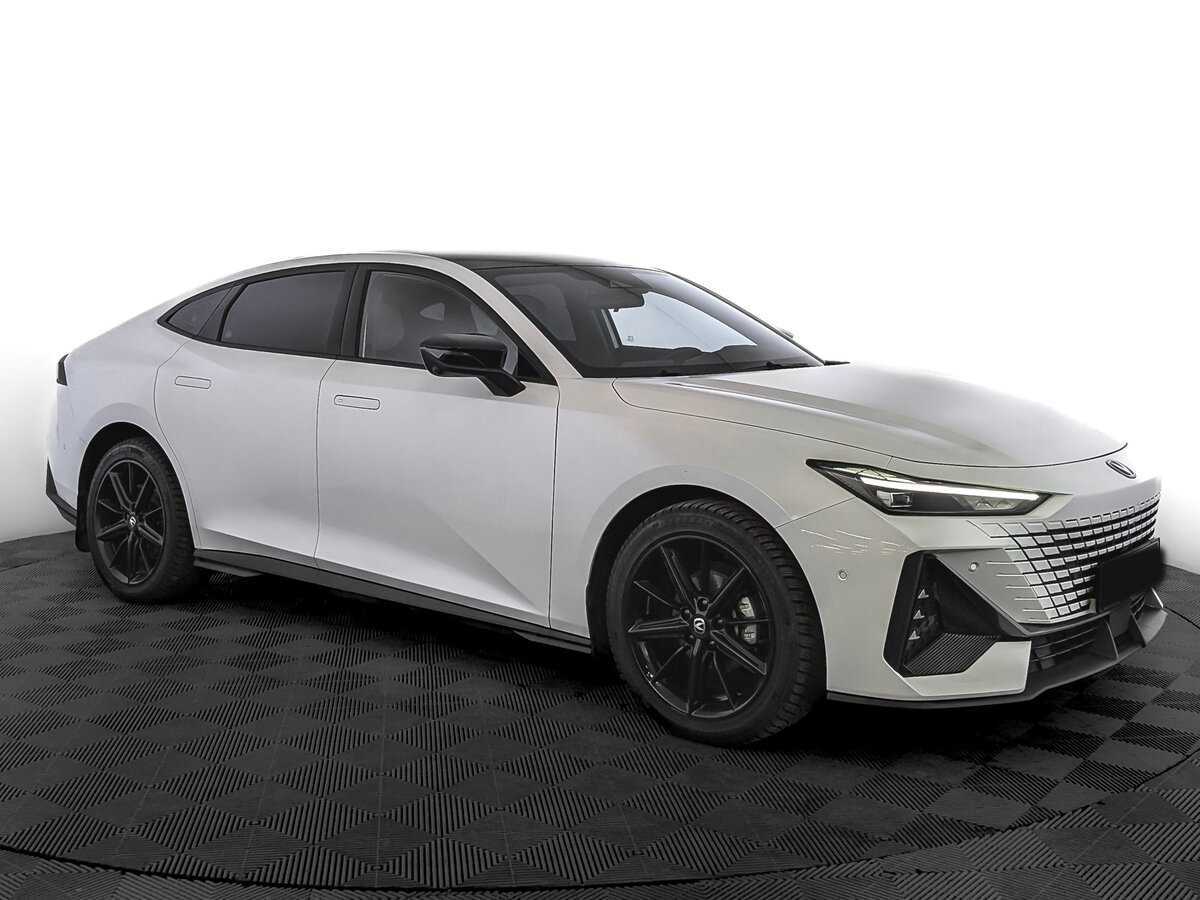 Changan UNI-V, 2023 - 10 569 км. | Фото №3