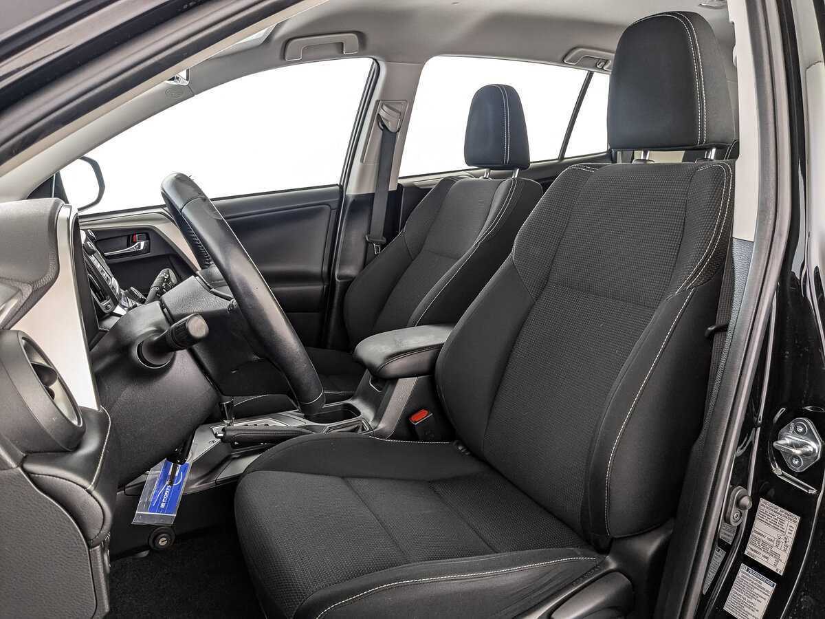 Toyota RAV4, 2017 Фото №19