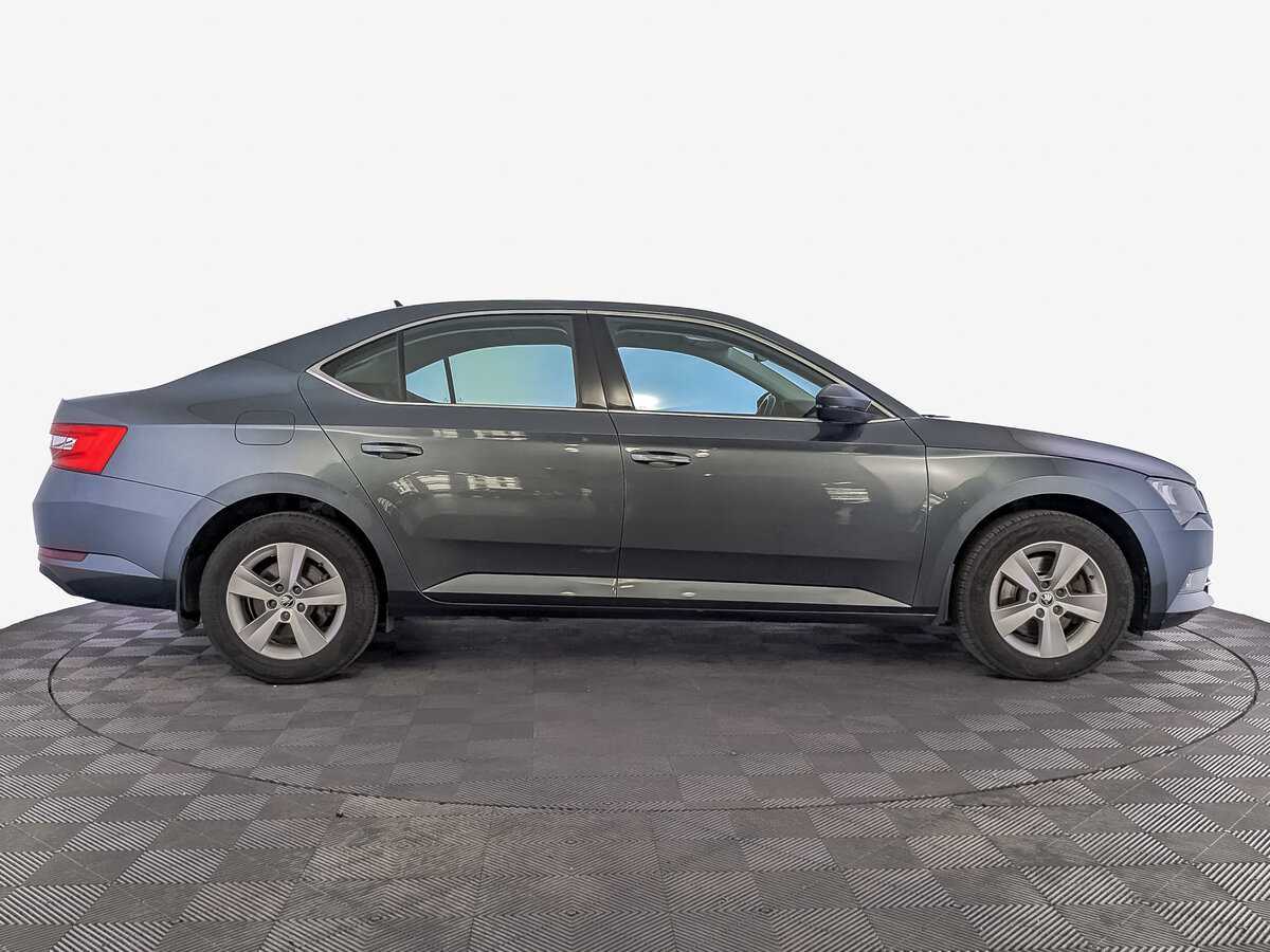 Skoda Superb, 2019 - 155 899 км. | Фото №4