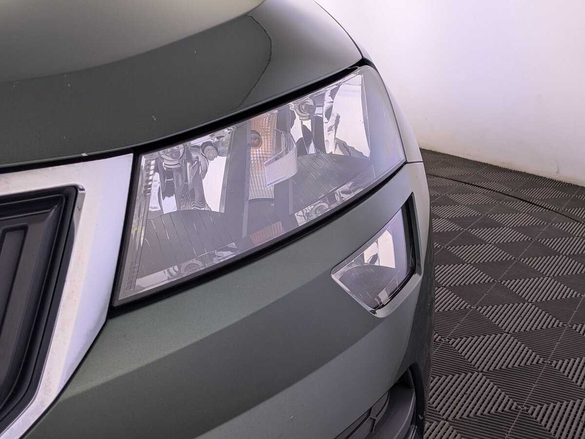 Skoda Karoq, 2021 Фото №17