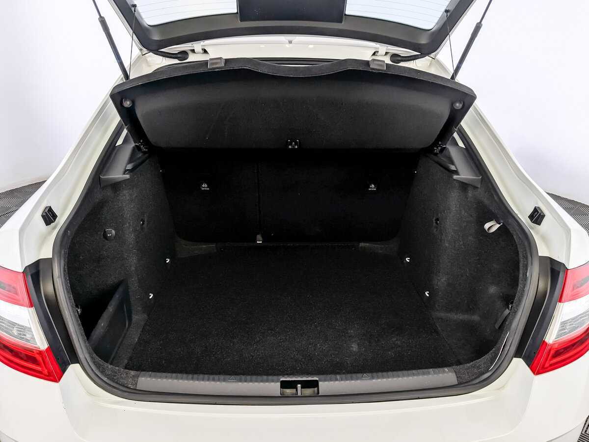 Skoda Octavia, 2018 Фото №10