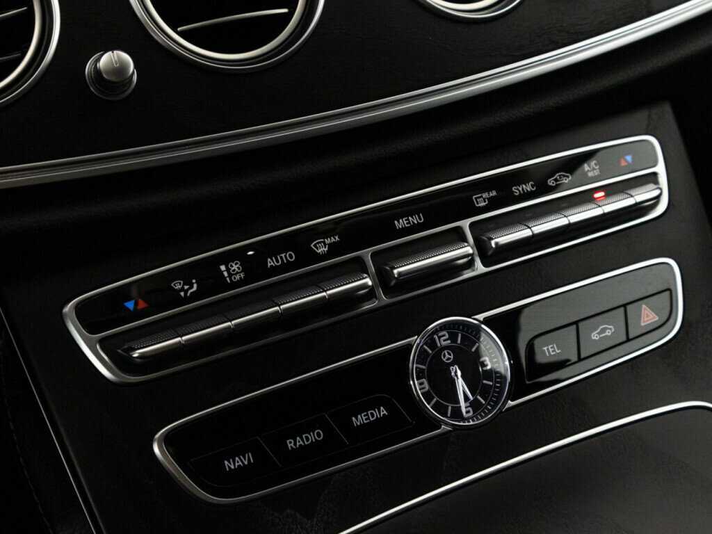 Mercedes-Benz E-Класс All-Terrain 220 d, 2017 Фото №20