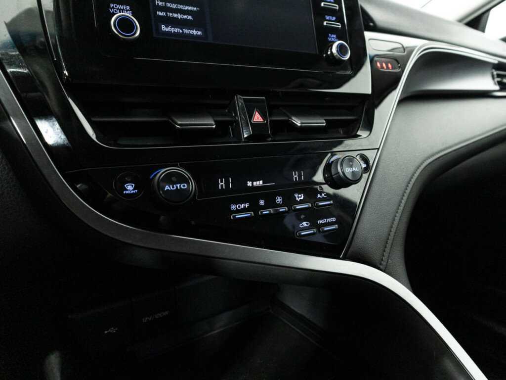 Toyota Camry, 2021 Фото №17