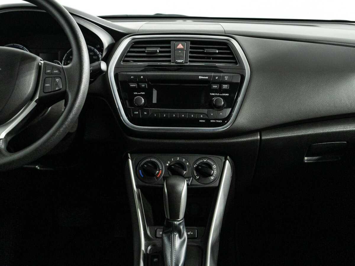 Suzuki SX4, 2021 Фото №14