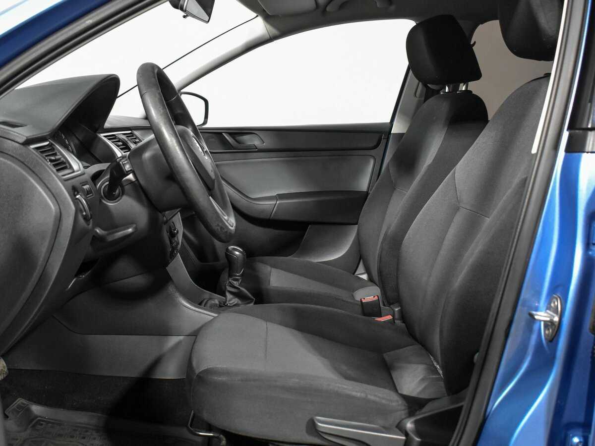 Skoda Rapid, 2014 Фото №11